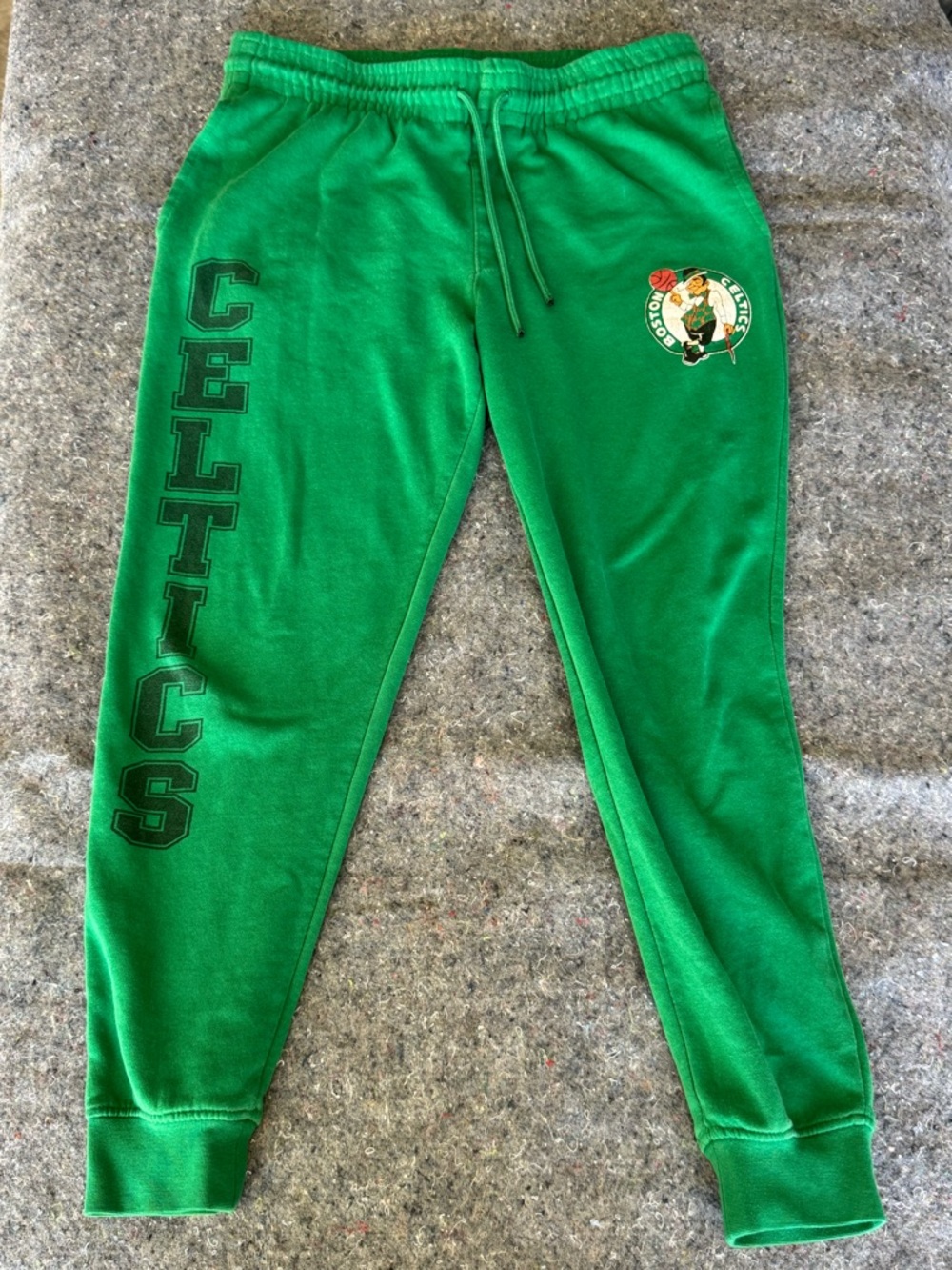 Ultra Game NBA Boston Celtics Men's Jogger Sweatpants Green Size L Large‎ Logo